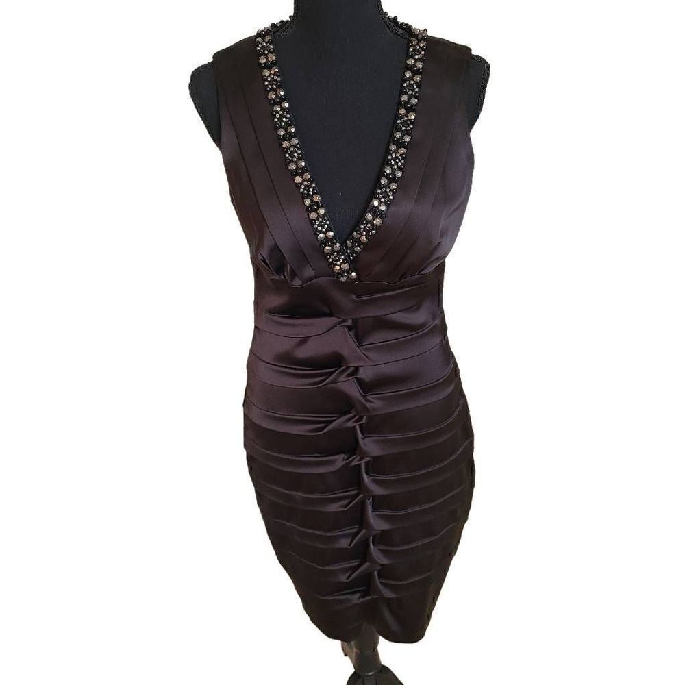 Cach'e Womens Satin Shirred Bodycon Dress Beaded Deep Neckline Bodice Size 10